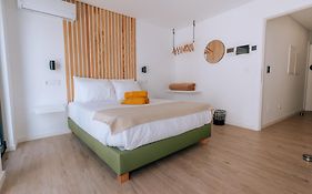Azores Smart Studios